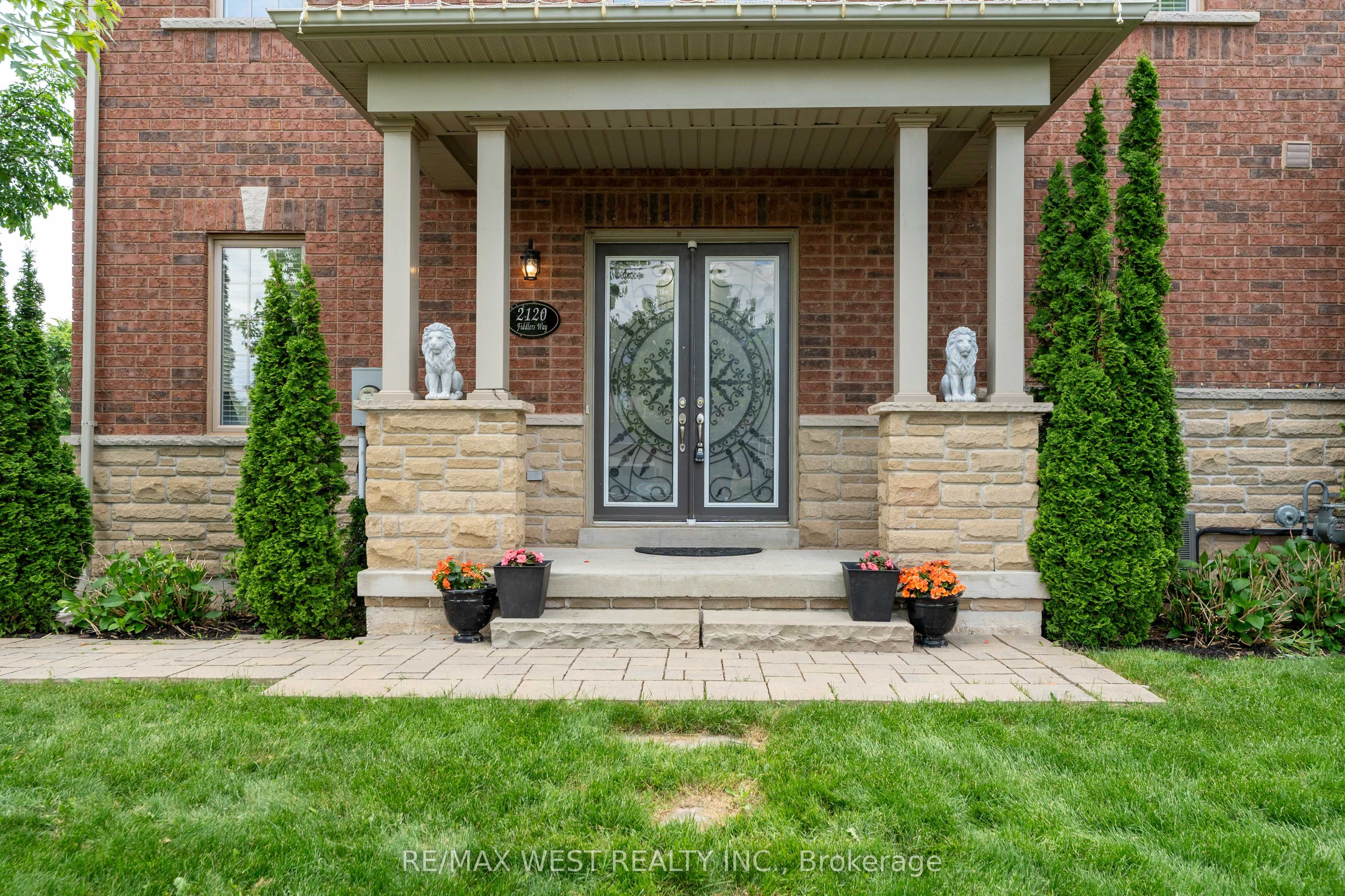 2120 Fiddlers Way
