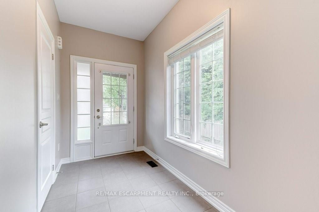 2086 Ghent Avenue 19