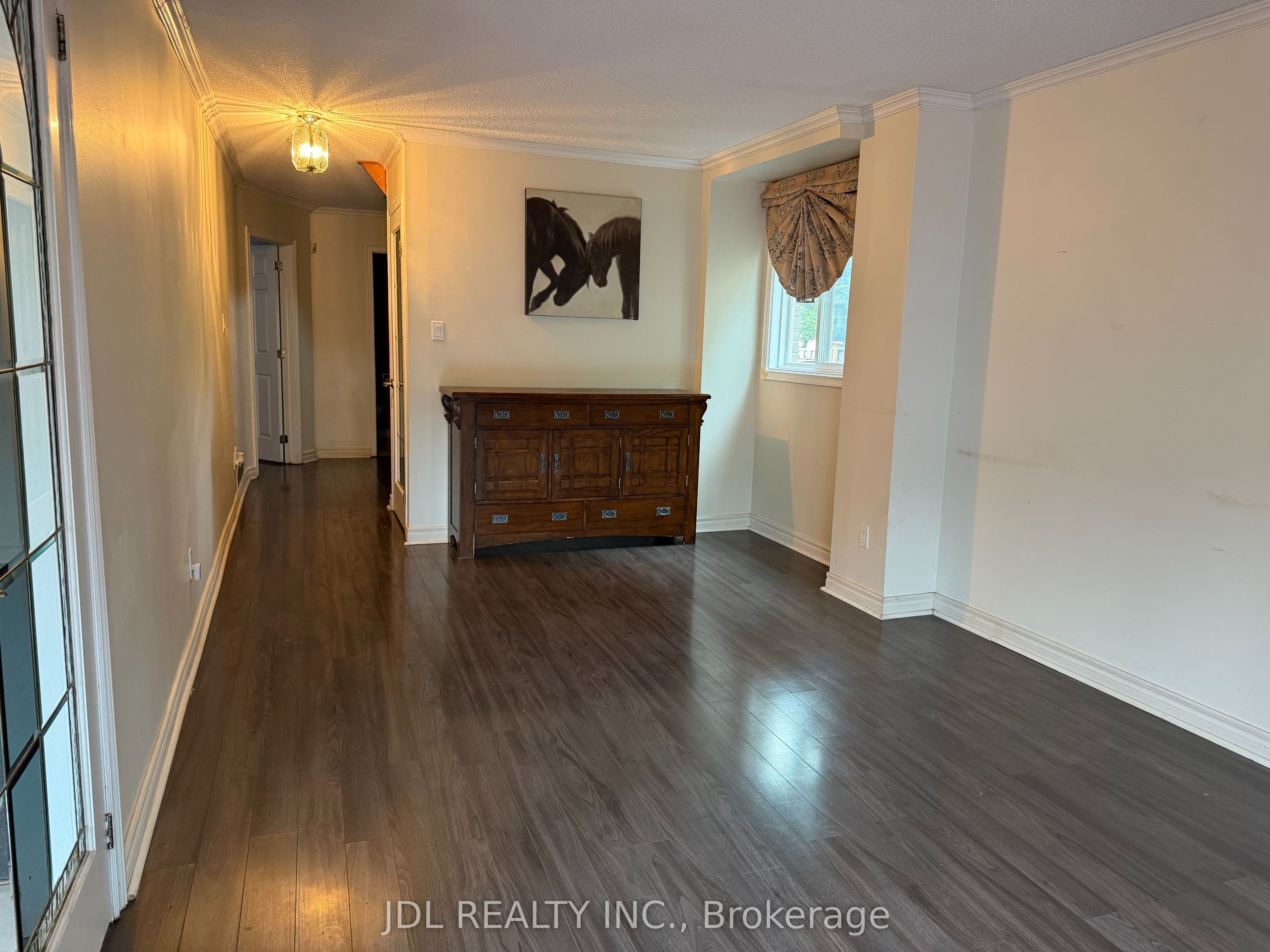 87 Strathmore Drive