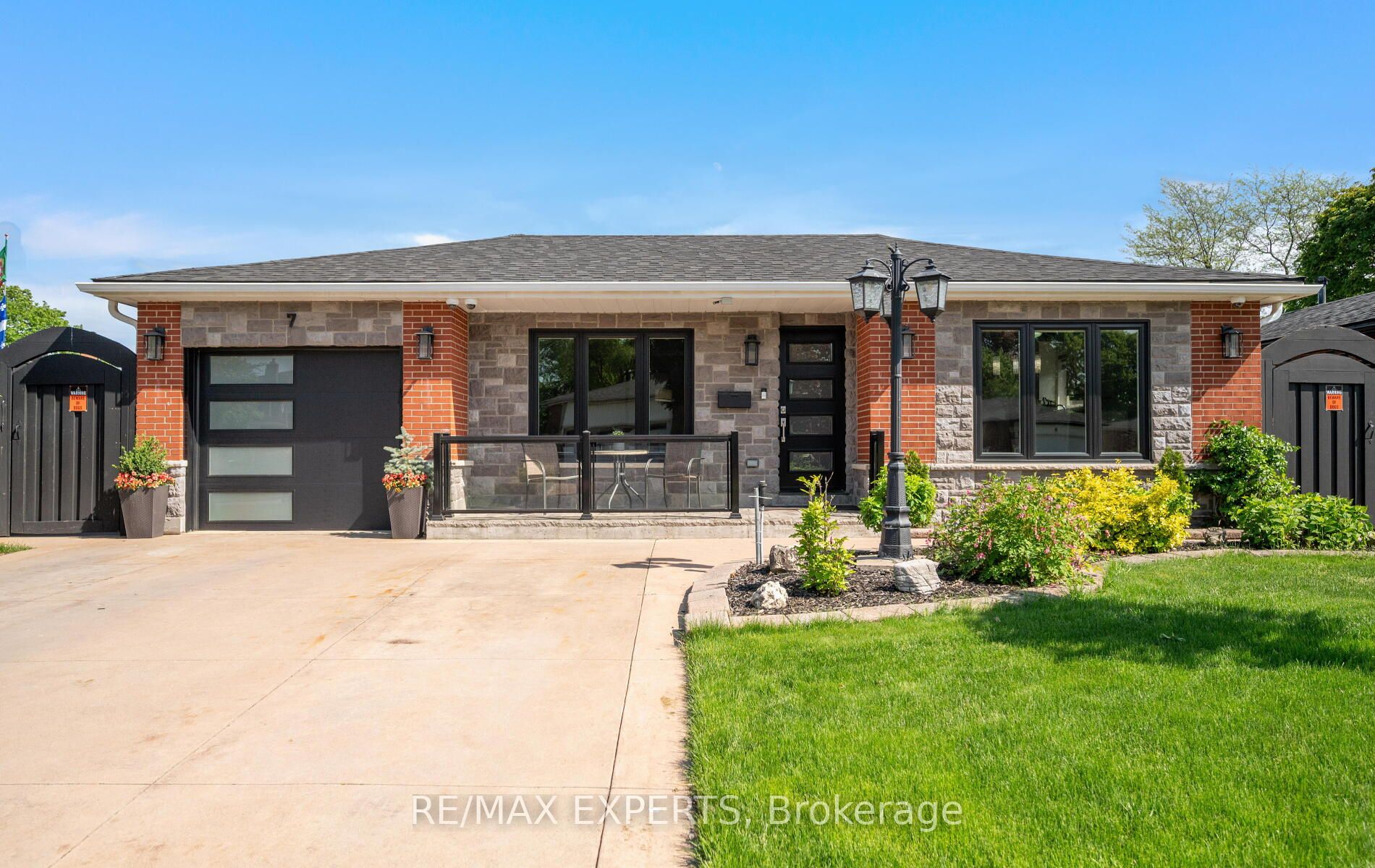 7 Goodwood Road