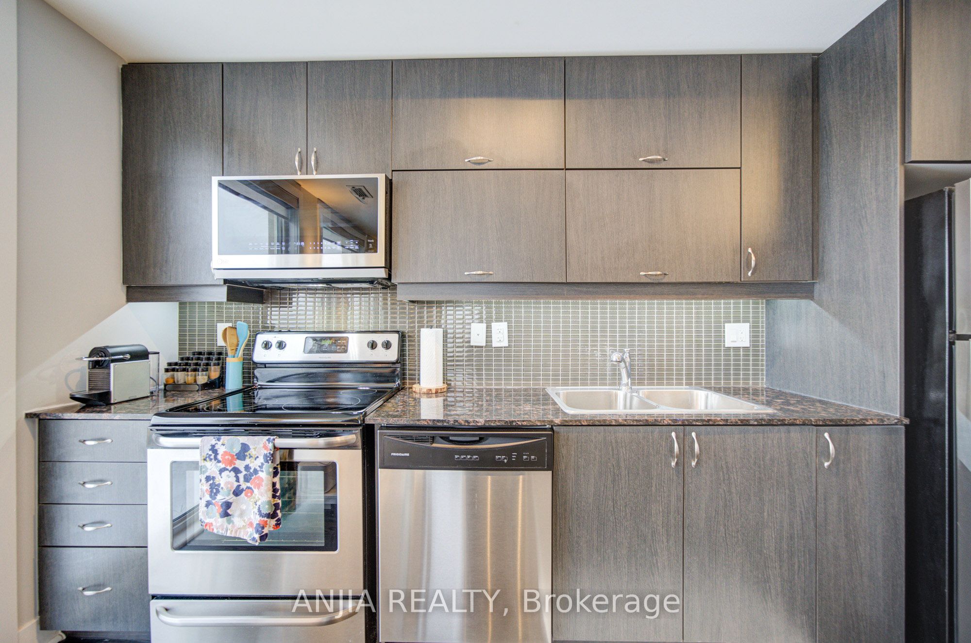 28 Prince Regent Street PH16