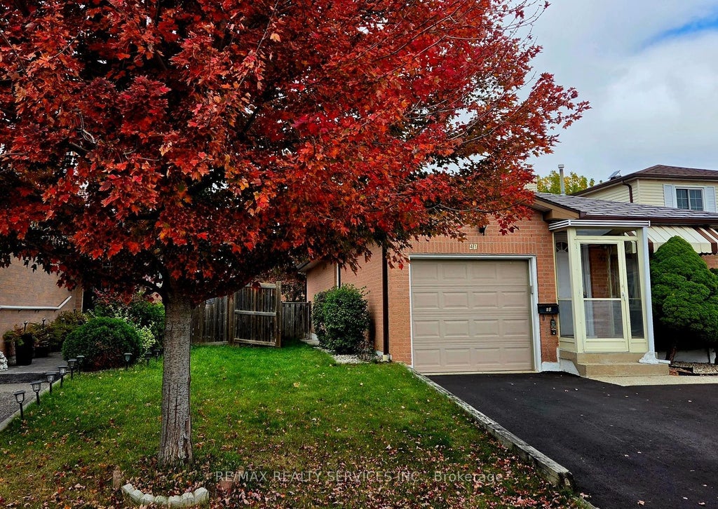 Photo of 41 Greenleaf Crescent, Brampton, ON L6X 2V5 (MLS # W14032490)
