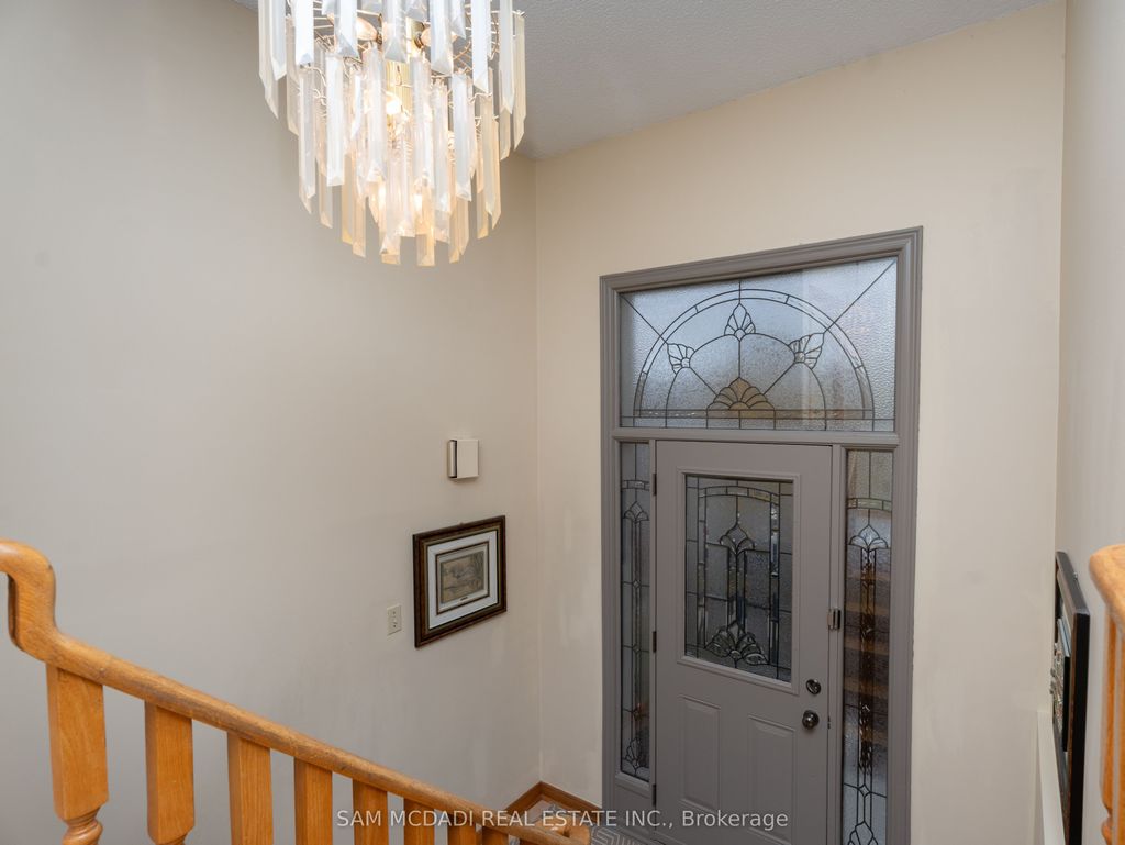 Photo of 5472 Bourget Drive, Mississauga, ON L5R 3C9 (MLS # W13167538)