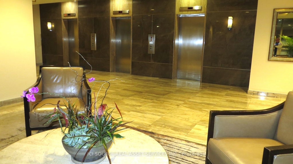 Photo of 50 Quebec Avenue #1702, Toronto, ON M6P 4B4 (MLS # W13836760)