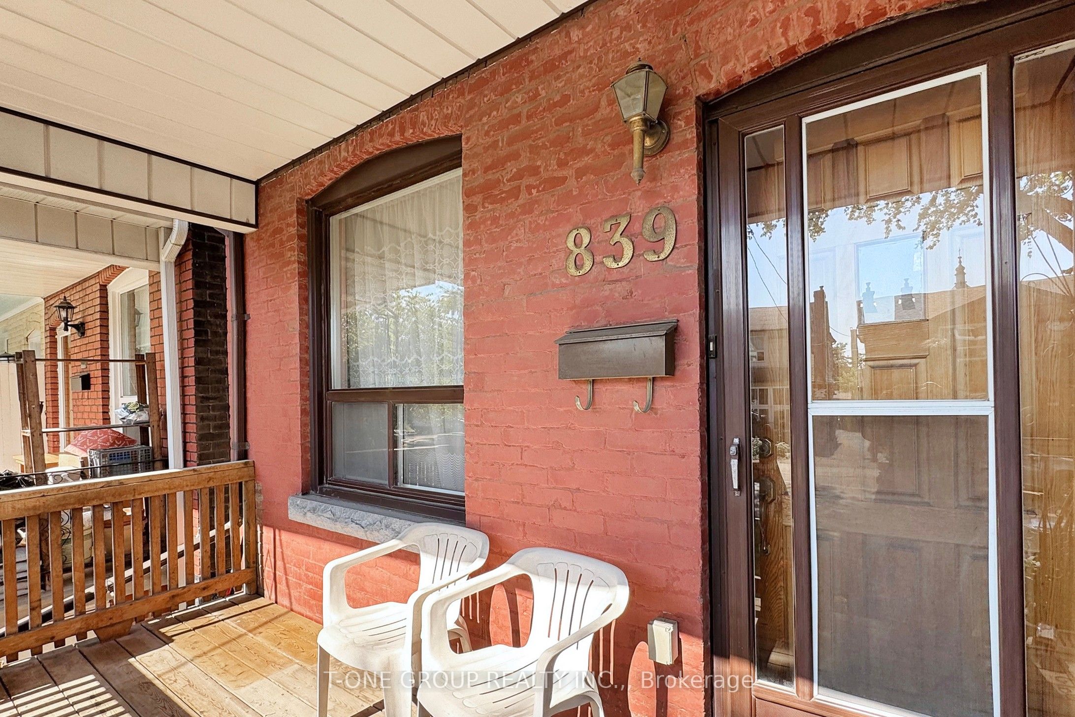 839 Shaw Street