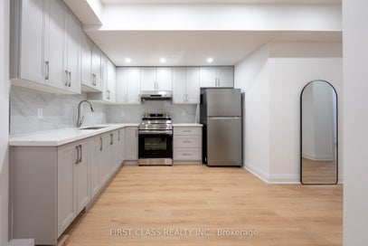 544 White's Hill Avenue Basement Markham ON L6B 1N9