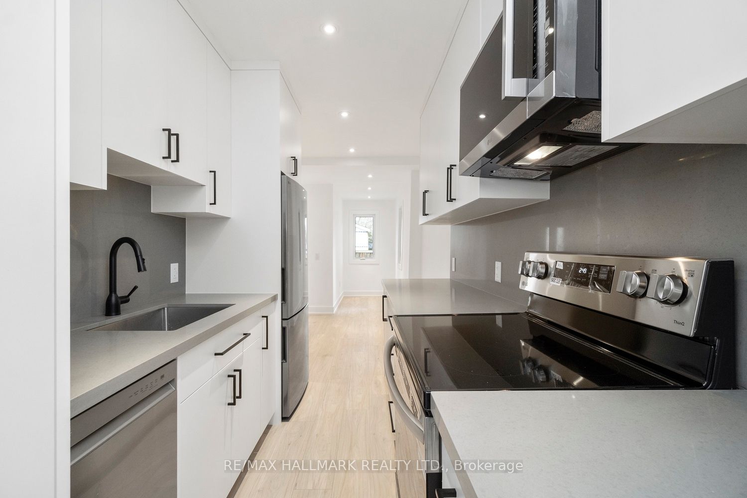 709 Willard Avenue Upper