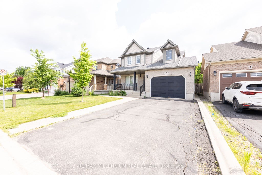 Photo of 7 Graham Crescent, Orangeville, ON L9W 5J4 (MLS # W13708896)