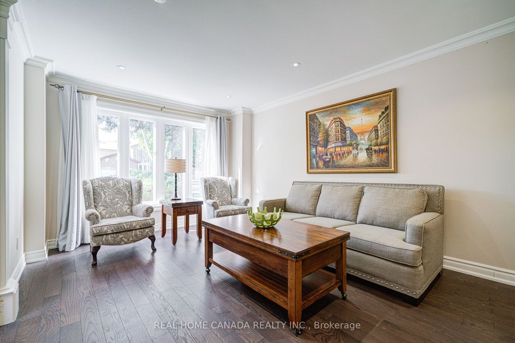 Photo of 1690 Carrington Road, Mississauga, ON L5M 2K2 (MLS # W12414118)