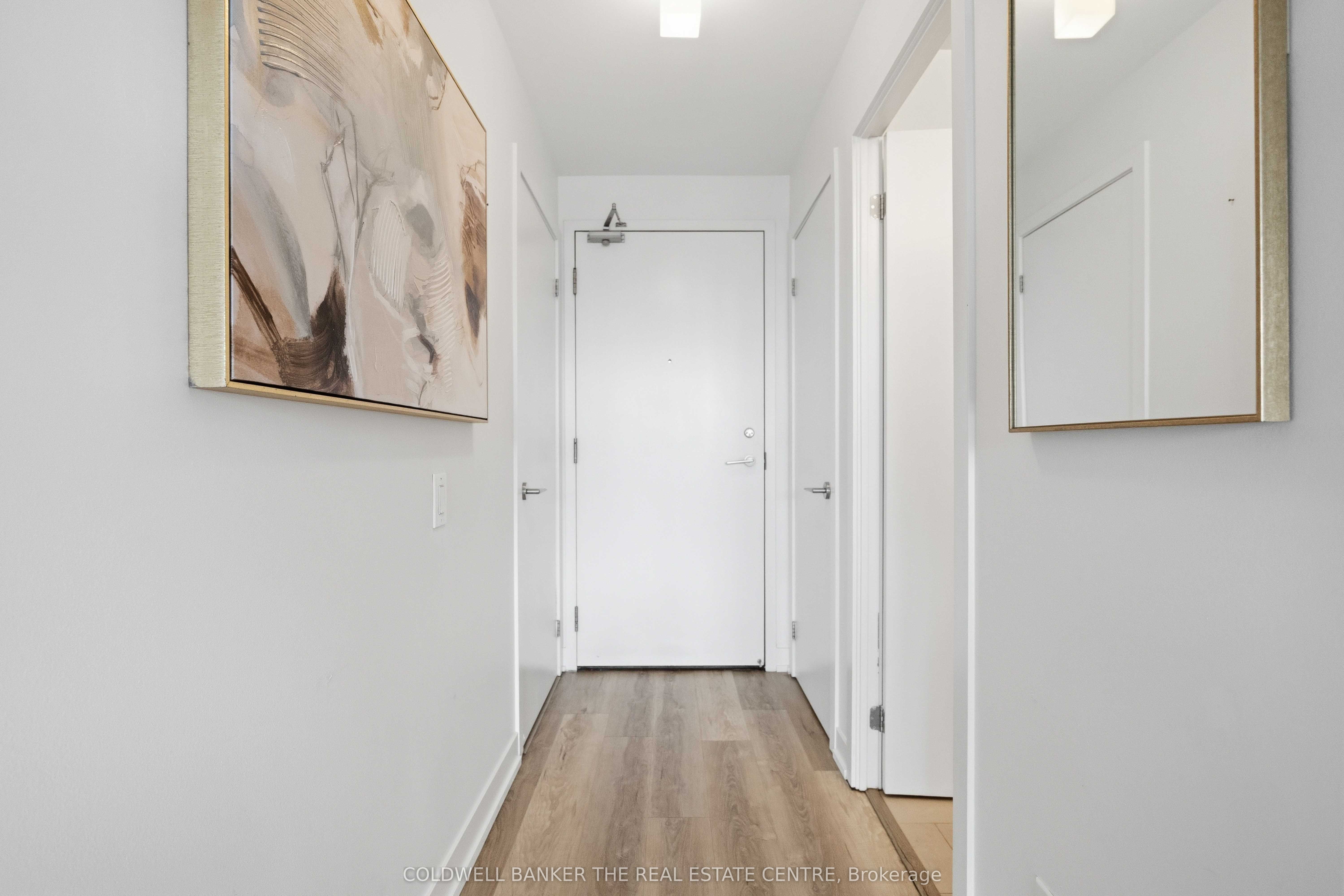 319 Carlaw Avenue 503