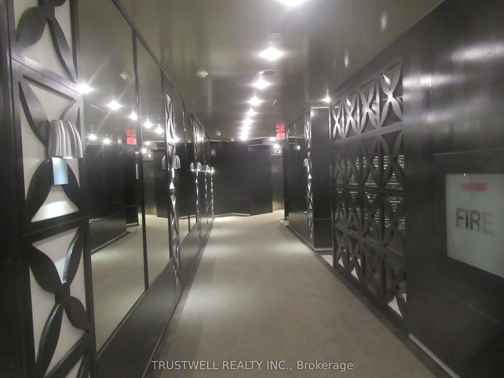 Photo of 20 Blue Jays Way #1409, Toronto, ON M5V 3W6 (MLS # C12972416)