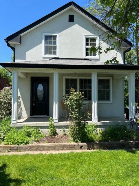 421 Marf Avenue Mississauga ON L5G 1T2