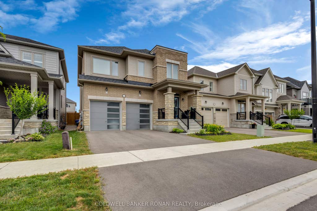 Photo of 71 Harpin Way W, Centre Wellington, ON N1M 0H8 (MLS # X13149432)