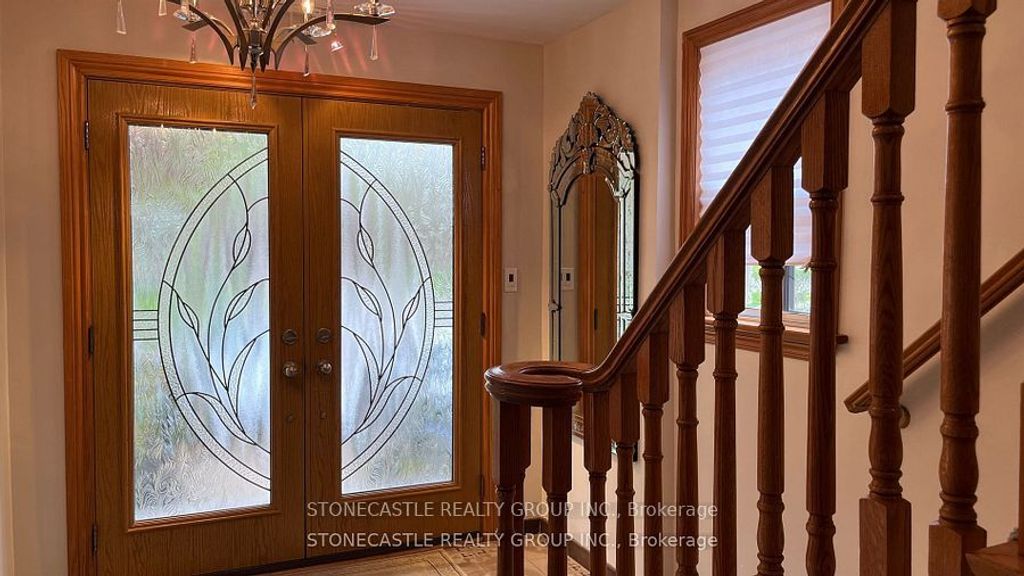 Photo of 23 Quinan Drive, Toronto, ON M6L 1E8 (MLS # W12436339)