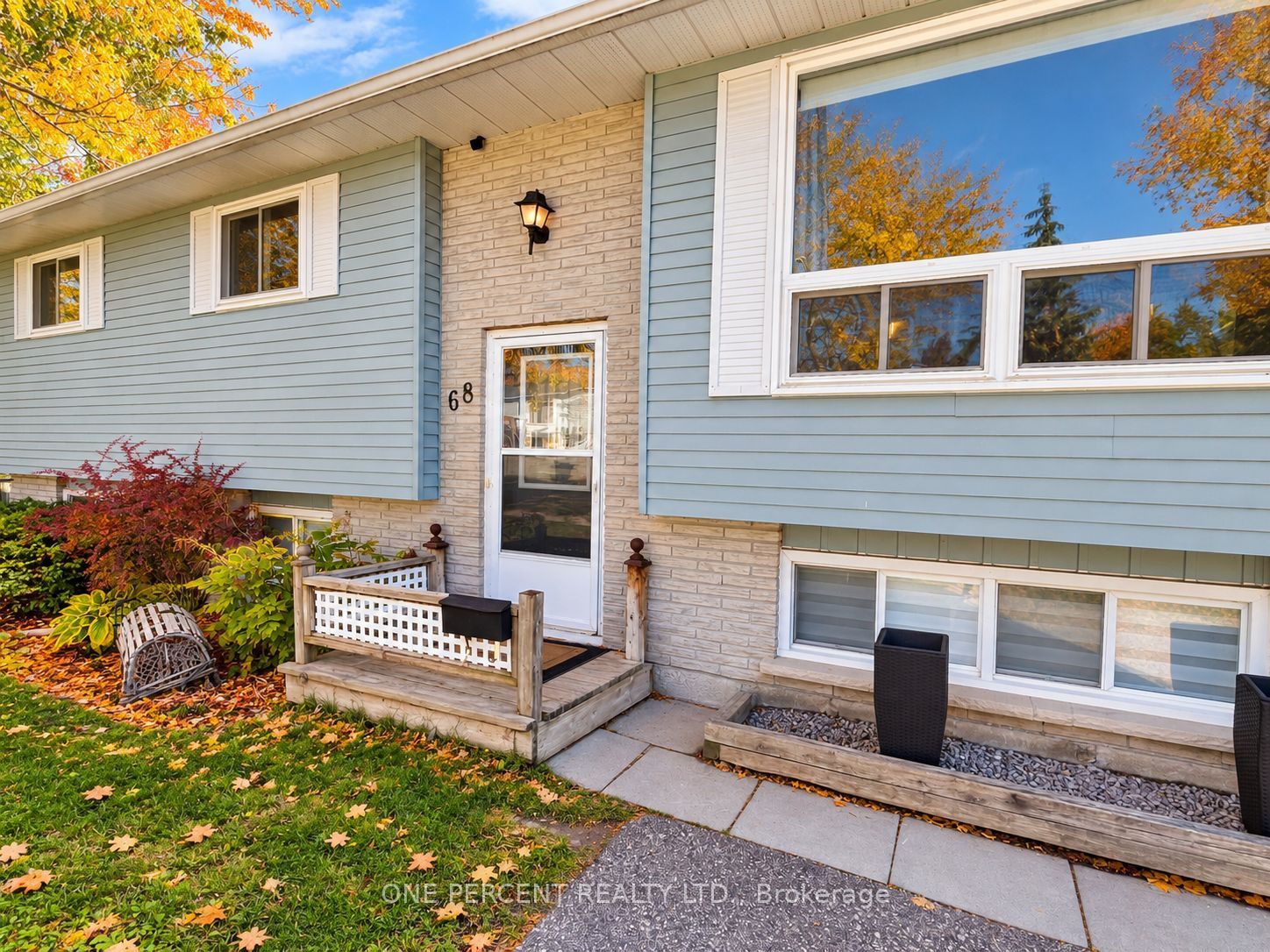 68 CINDY LEE Crescent