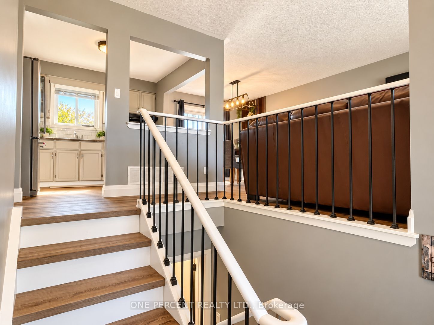 68 CINDY LEE Crescent