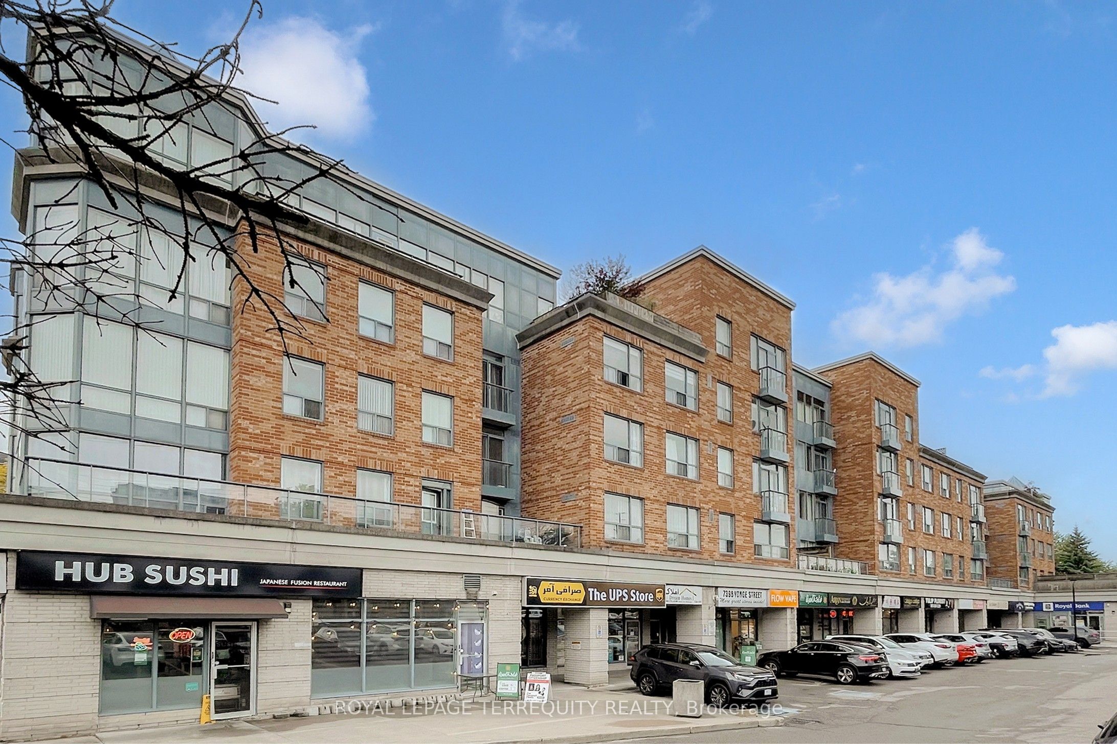 7398 Yonge Street 213
