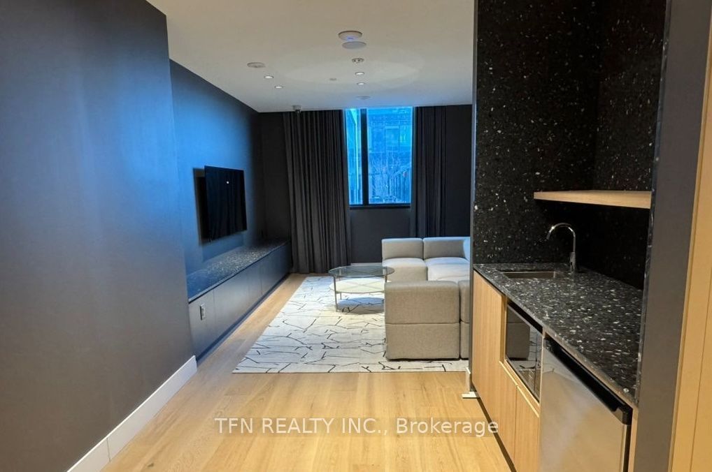 395 Square One Drive 3803