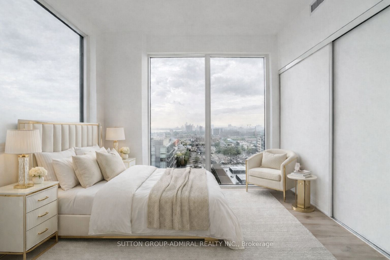 135 East Liberty Street 1403