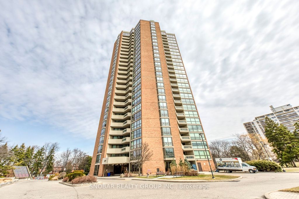 Photo of 2010 Islington Avenue #2102, Toronto, ON M9P 3S8 (MLS # W12926682)