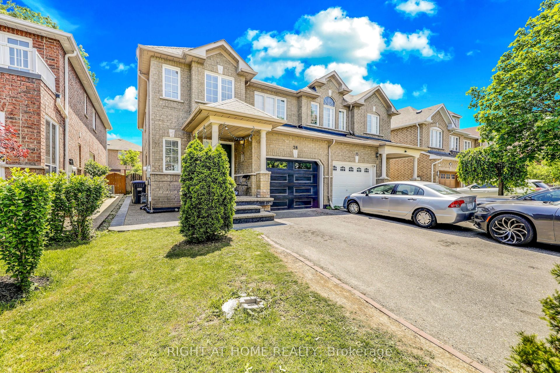 28 Cedarvalley Boulevard