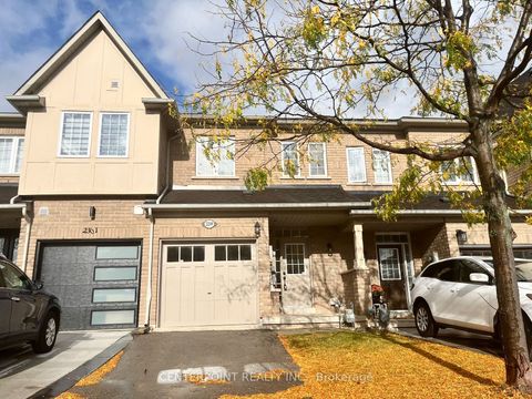 2299 Stone Glen Crescent Oakville ON L6M 0C9