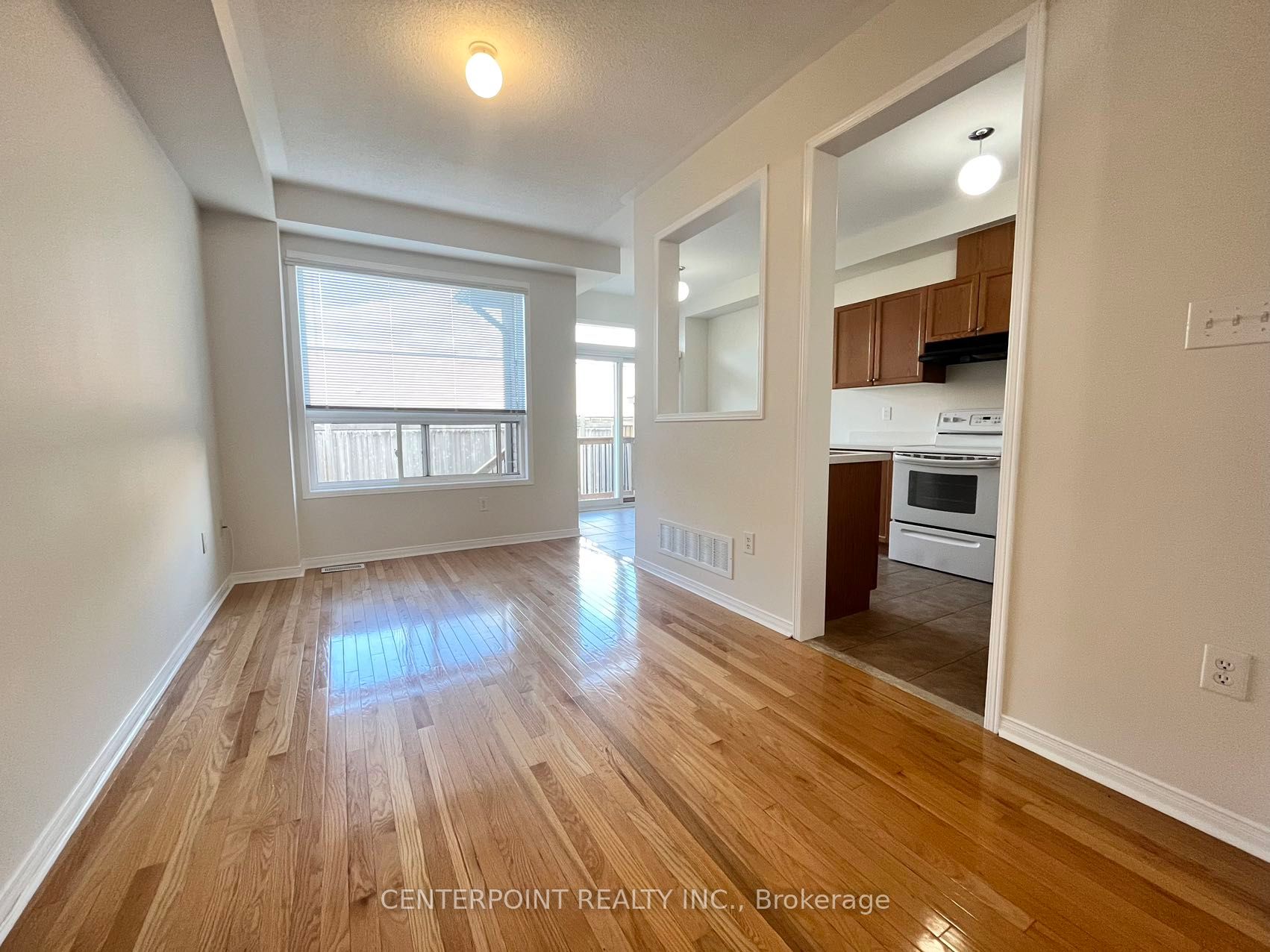 2299 Stone Glen Crescent