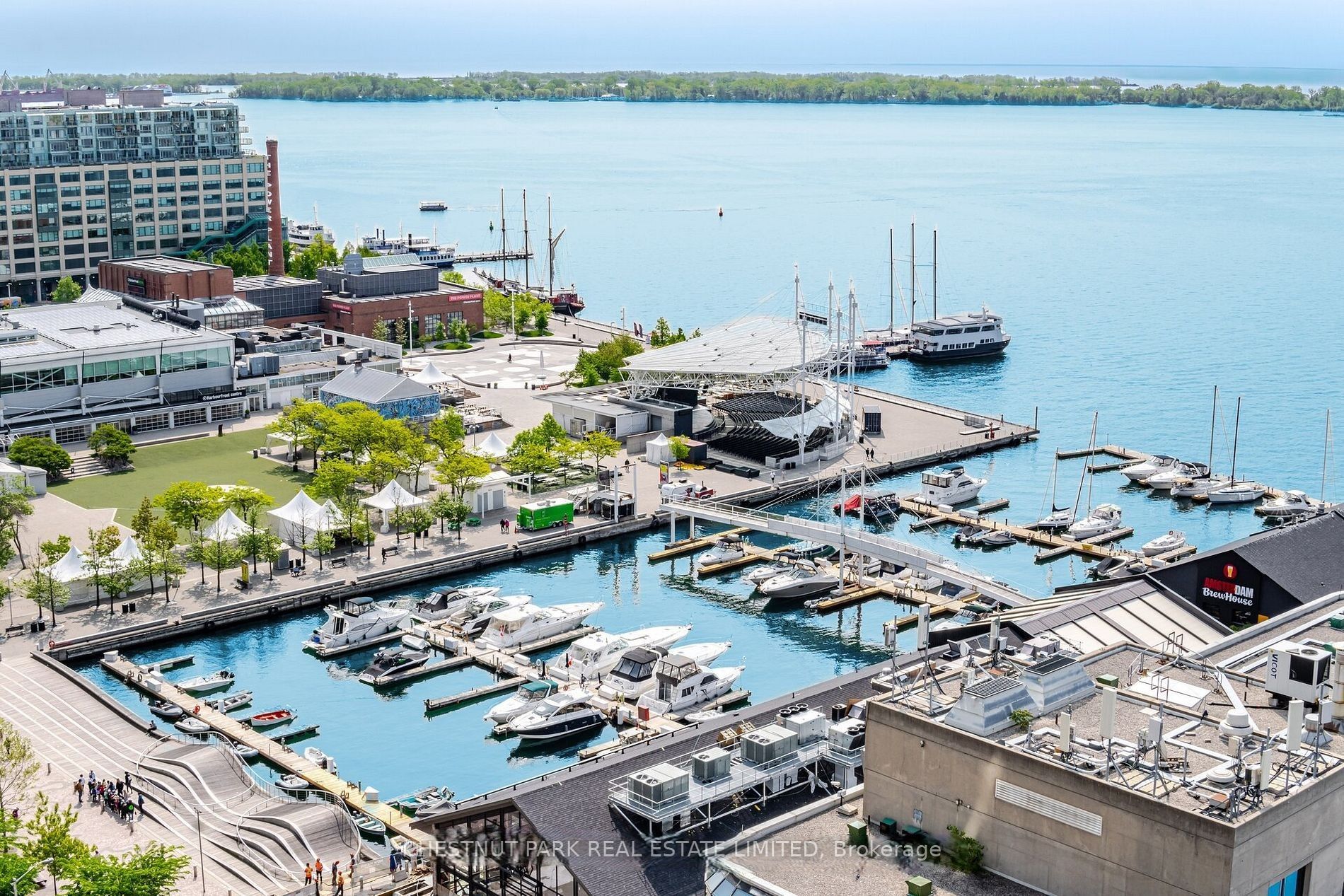 270 Queens Quay W 906