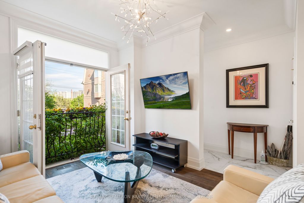 Photo of 544C Scarlett Road, Toronto, ON M9P 2S2 (MLS # W12507294)