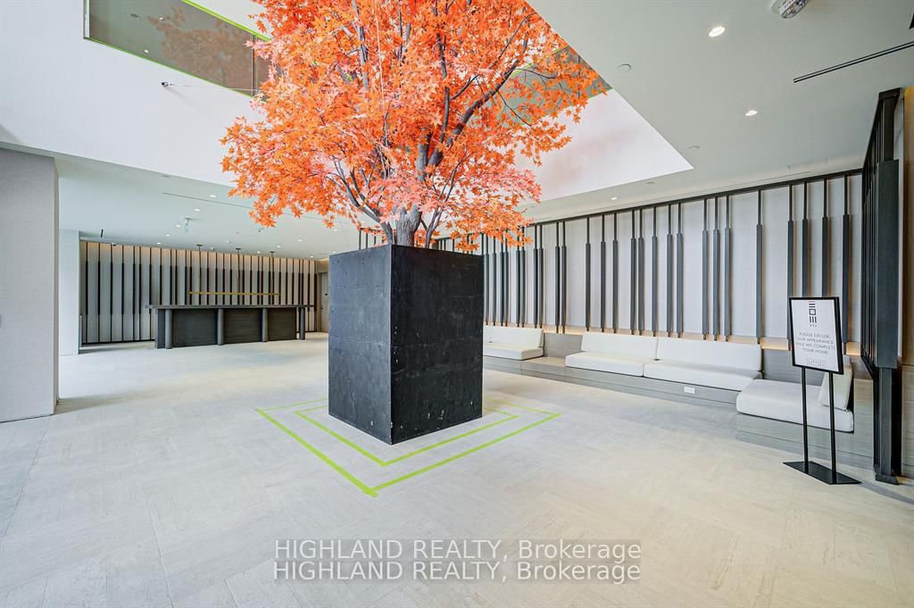 4015 The Exchange N/A 3805