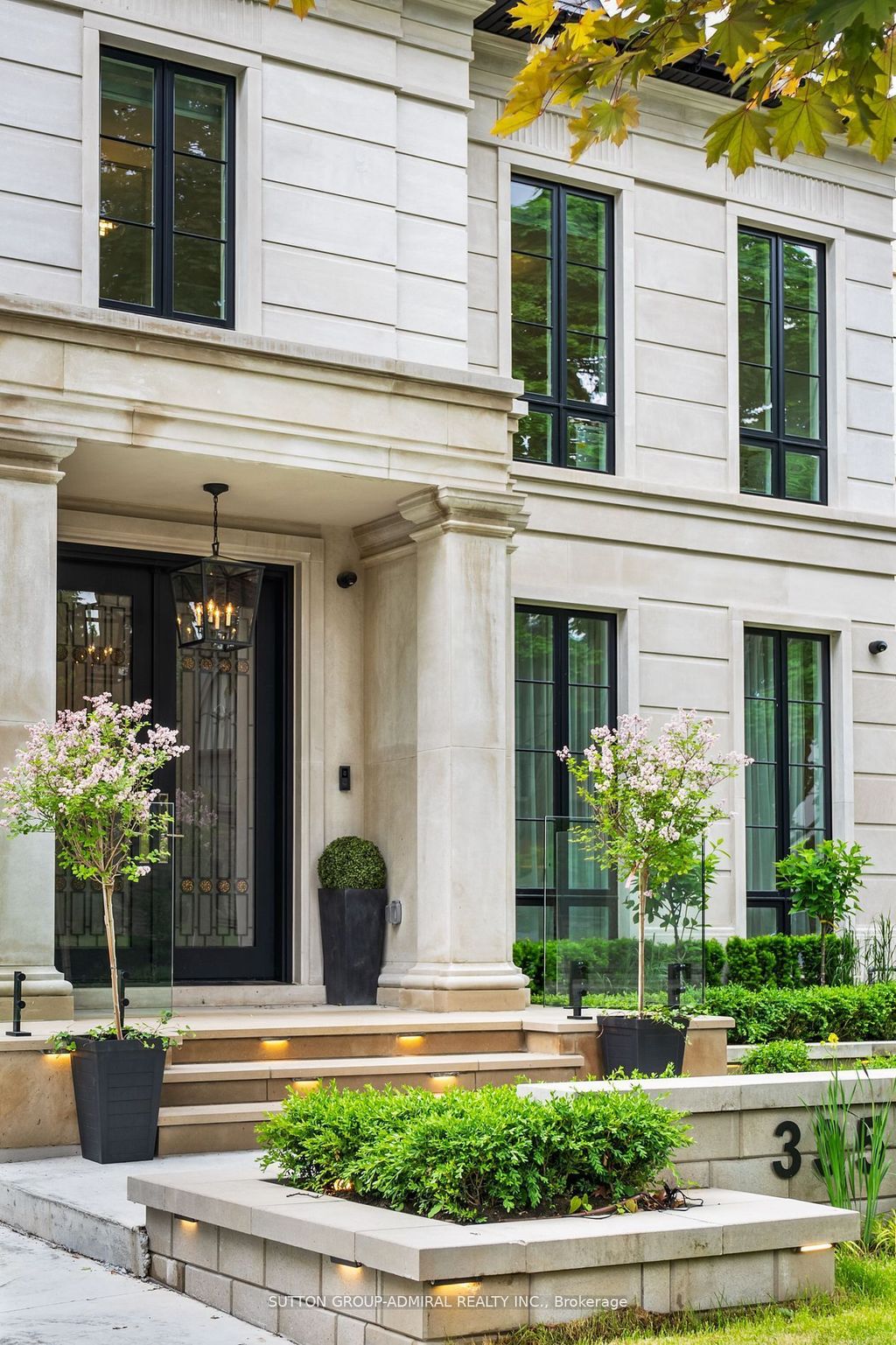 Photo of 335 Lytton Boulevard, Toronto, ON M5N 1R9 (MLS # C12305787)