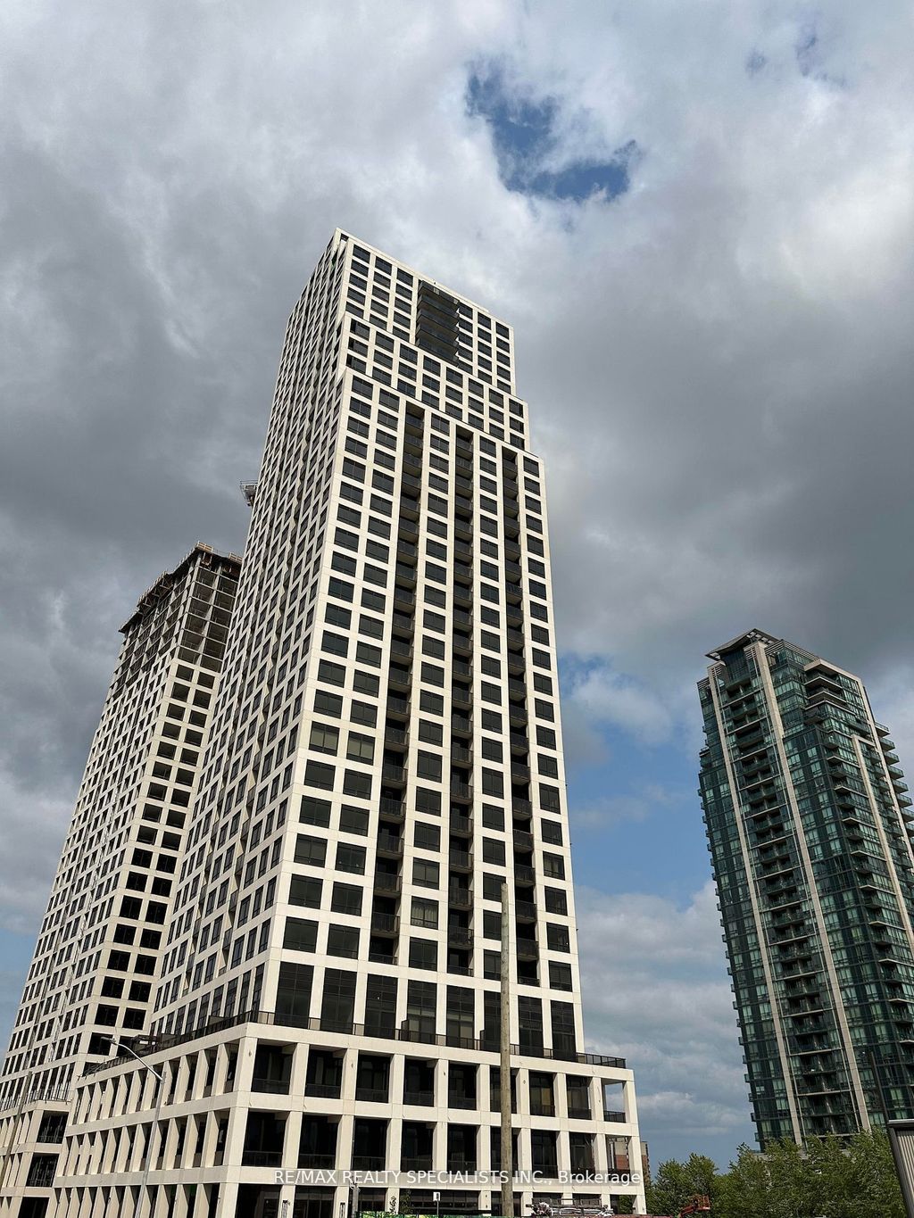 Photo of 36 Elm Drive W #3605, Mississauga, ON L5B 0N3 (MLS # W12793470)