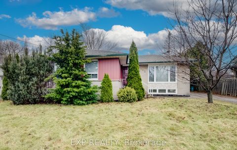 542 Trudale Court Oakville ON L6L 4H1