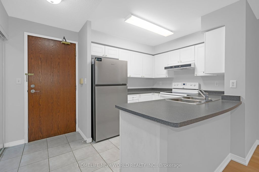 Photo of 3 Ellesmere Street #105, Richmond Hill, ON L4B 4N2 (MLS # N12914558)