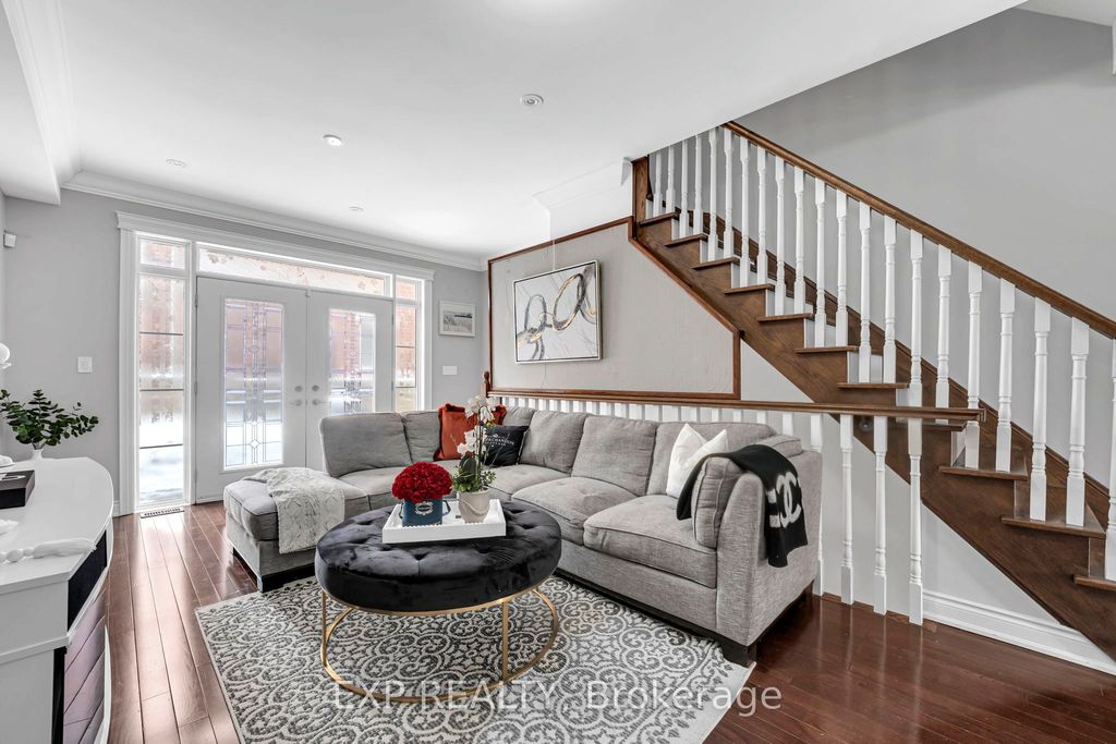 Photo of 142 Hall Street, Richmond Hill, ON L4C 4N8 (MLS # N12956554)