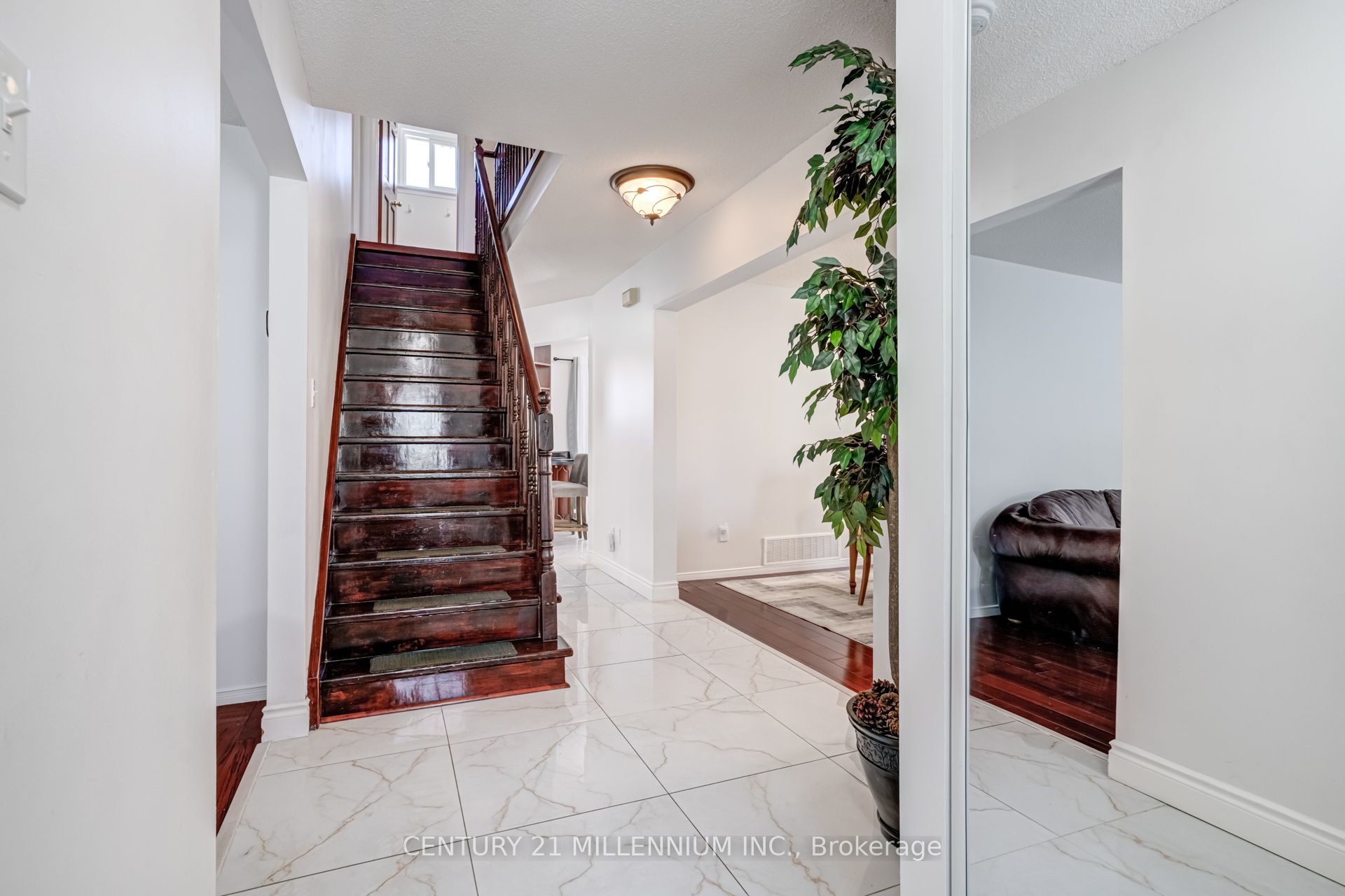 56 Nuttall Street