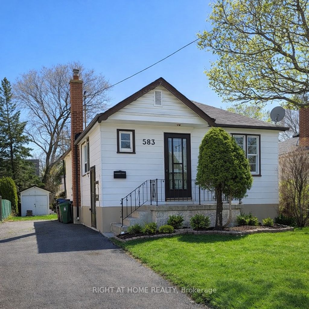 Photo of 583 Glen Park Avenue, Toronto, ON M6B 2G4 (MLS # W12703490)