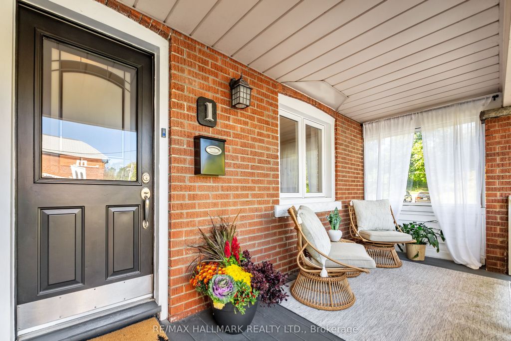 Photo of 1 Heyworth Crescent, Toronto, ON M4E 1T6 (MLS # E12447187)