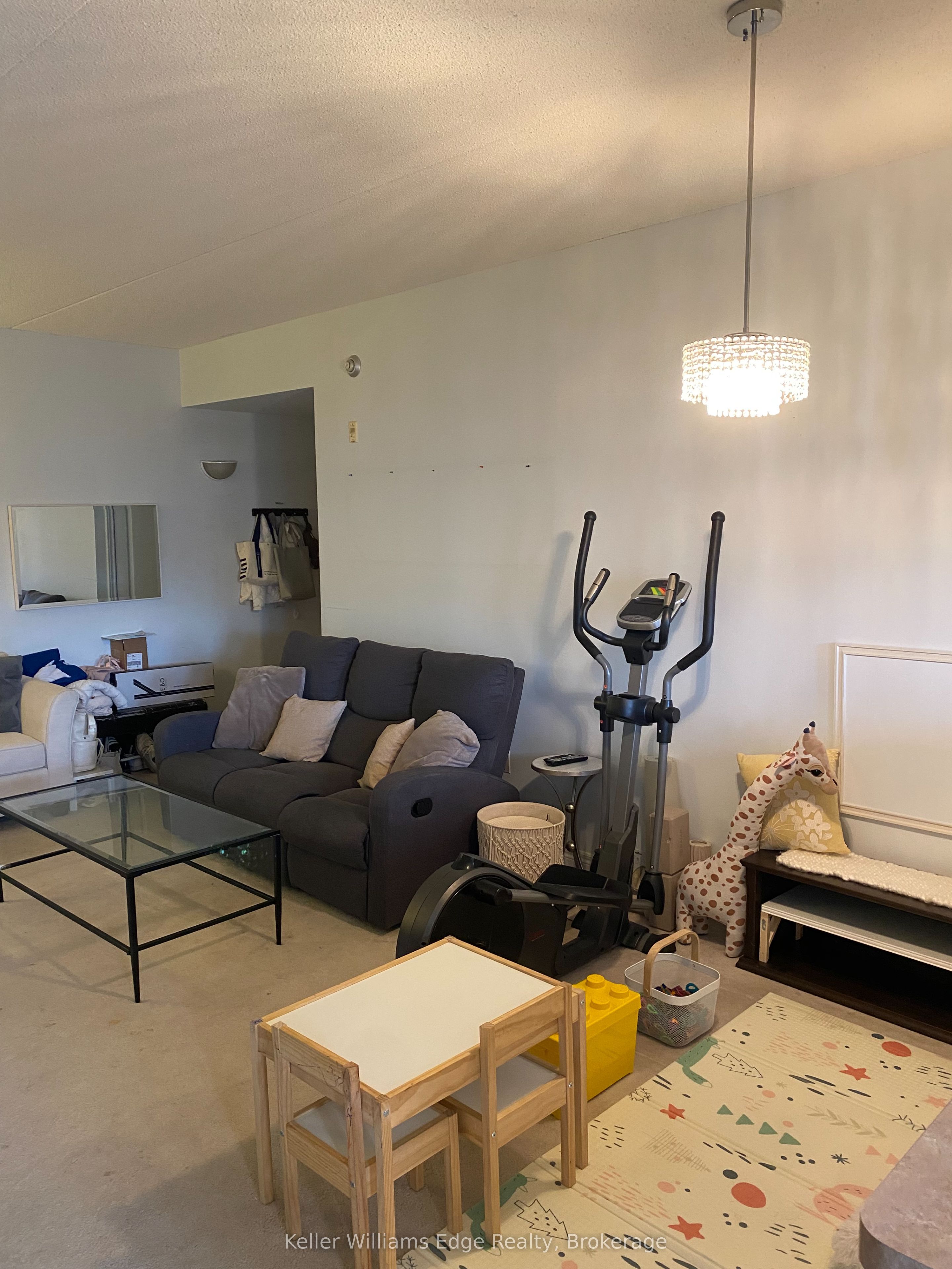 4006 Kilmer Drive 203