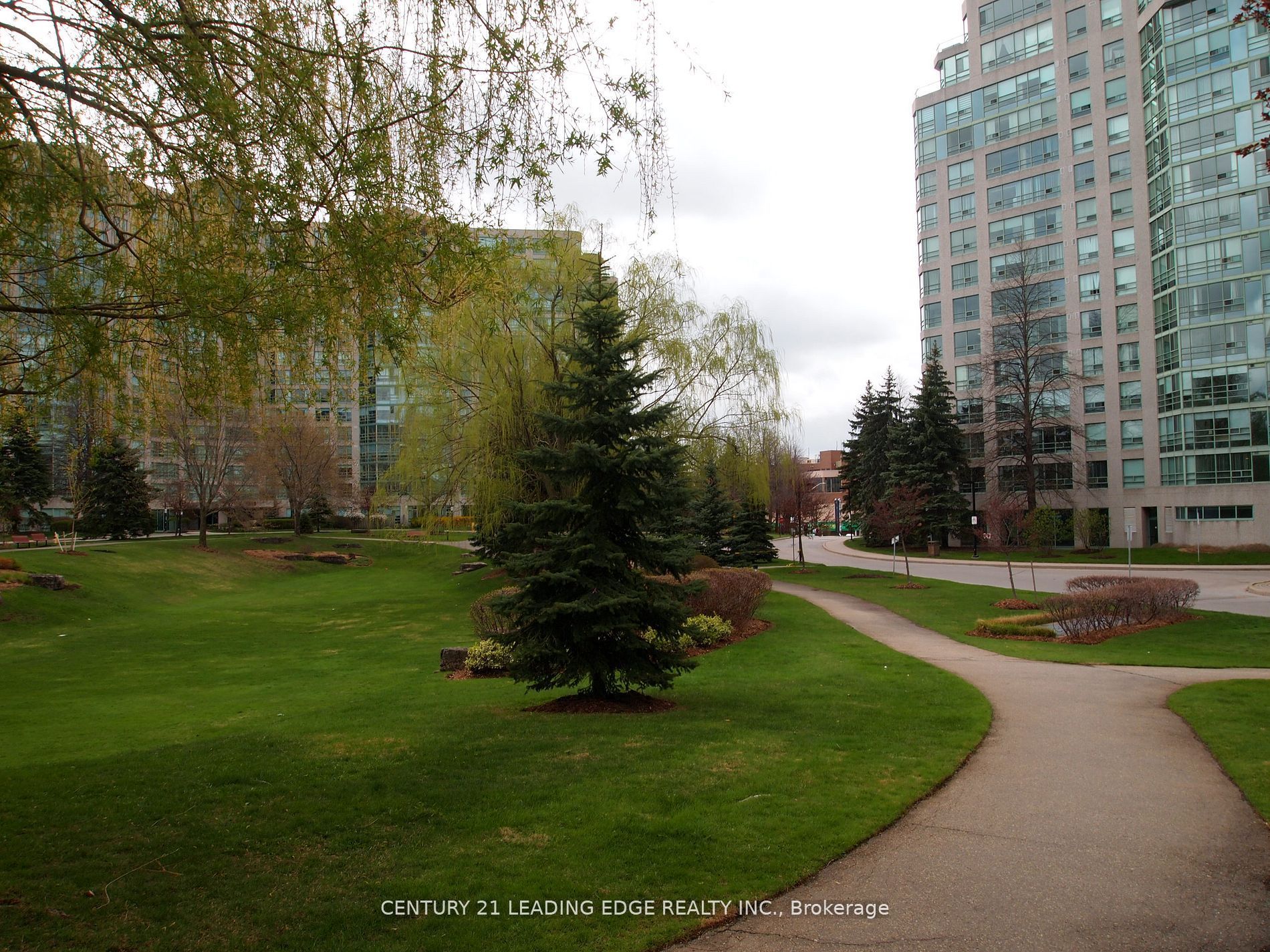 7805 Bayview Avenue 1214