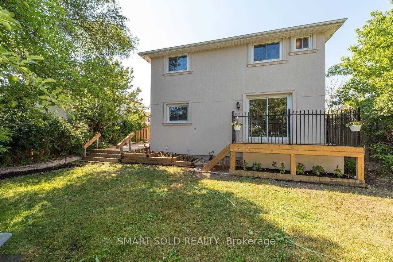 1116 Pomona Court Main