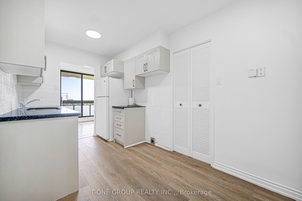 Photo of 350 Seneca Hill Drive #1511, Toronto, ON M2J 4S7 (MLS # C13729942)
