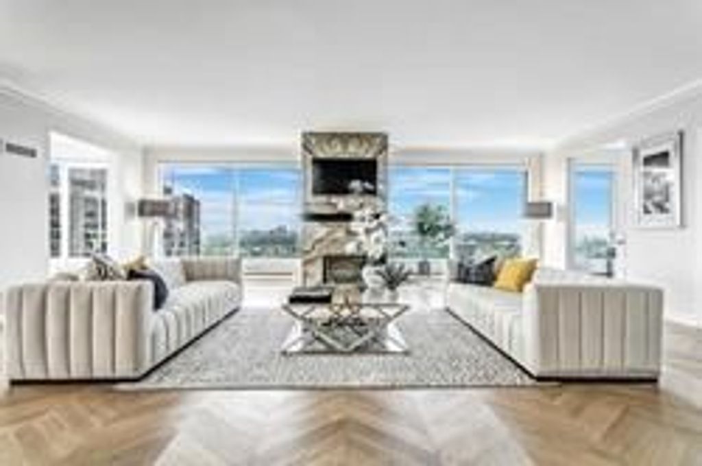 Photo of 1 Palace Pier Court #Ph 4507, Toronto, ON M8V 3W9 (MLS # W12957310)