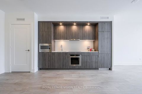 259 The Kingsway N/A 713 Toronto ON M9A 0G2