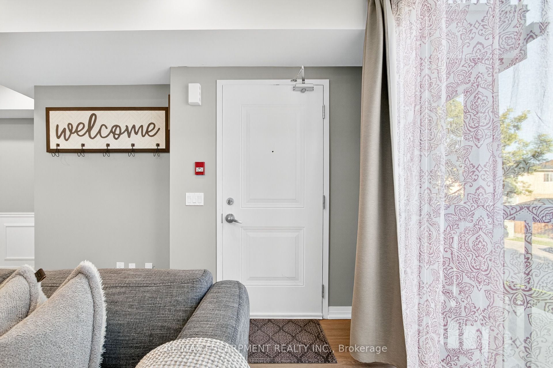 1206 Main Street E 107