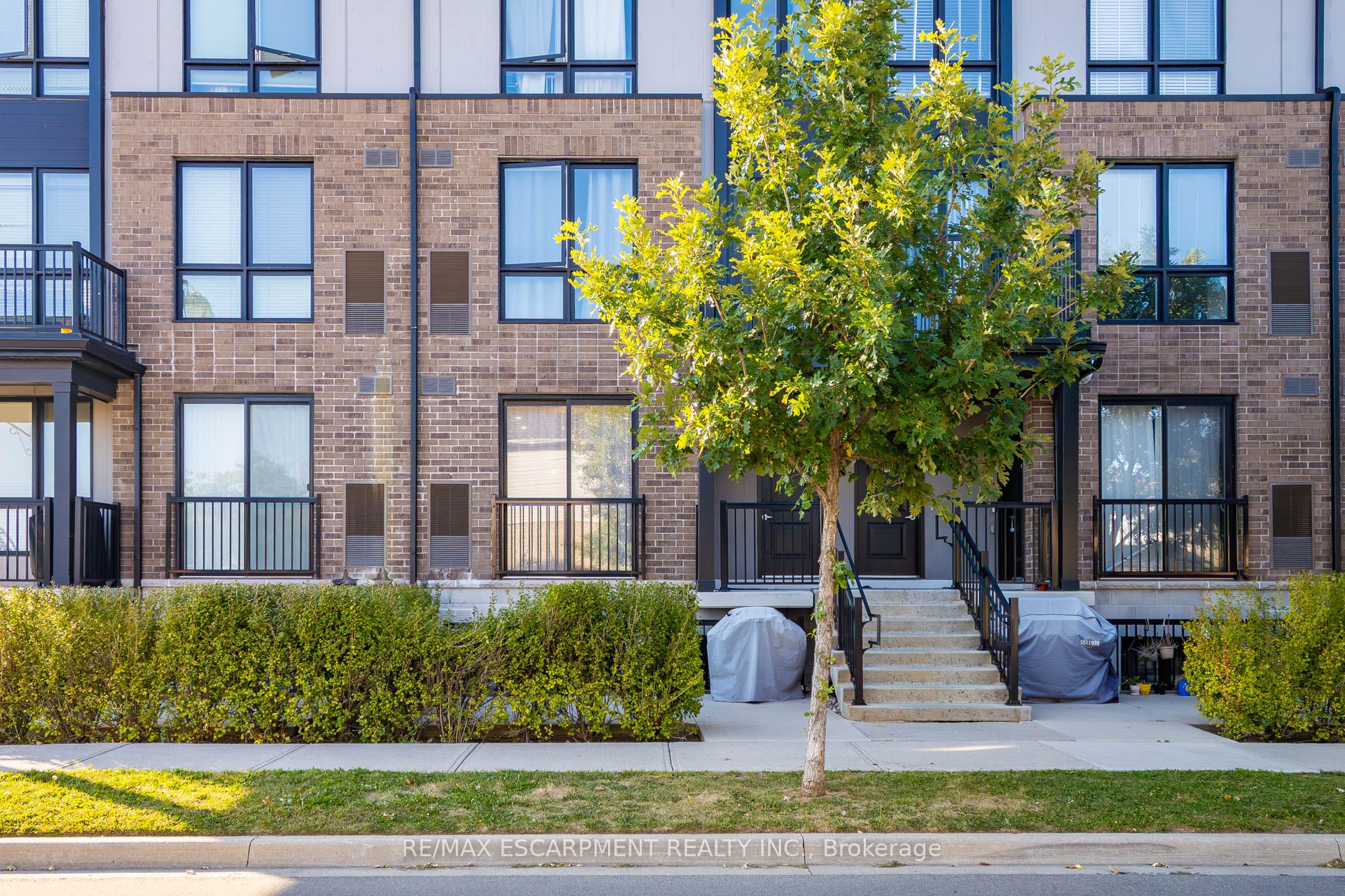 1206 Main Street E 107