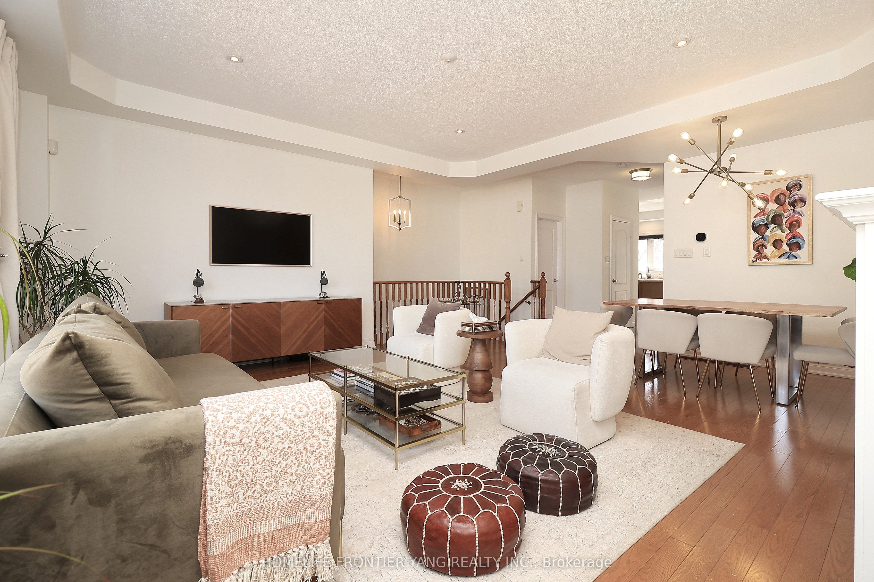 581 Scarlett Road TH2