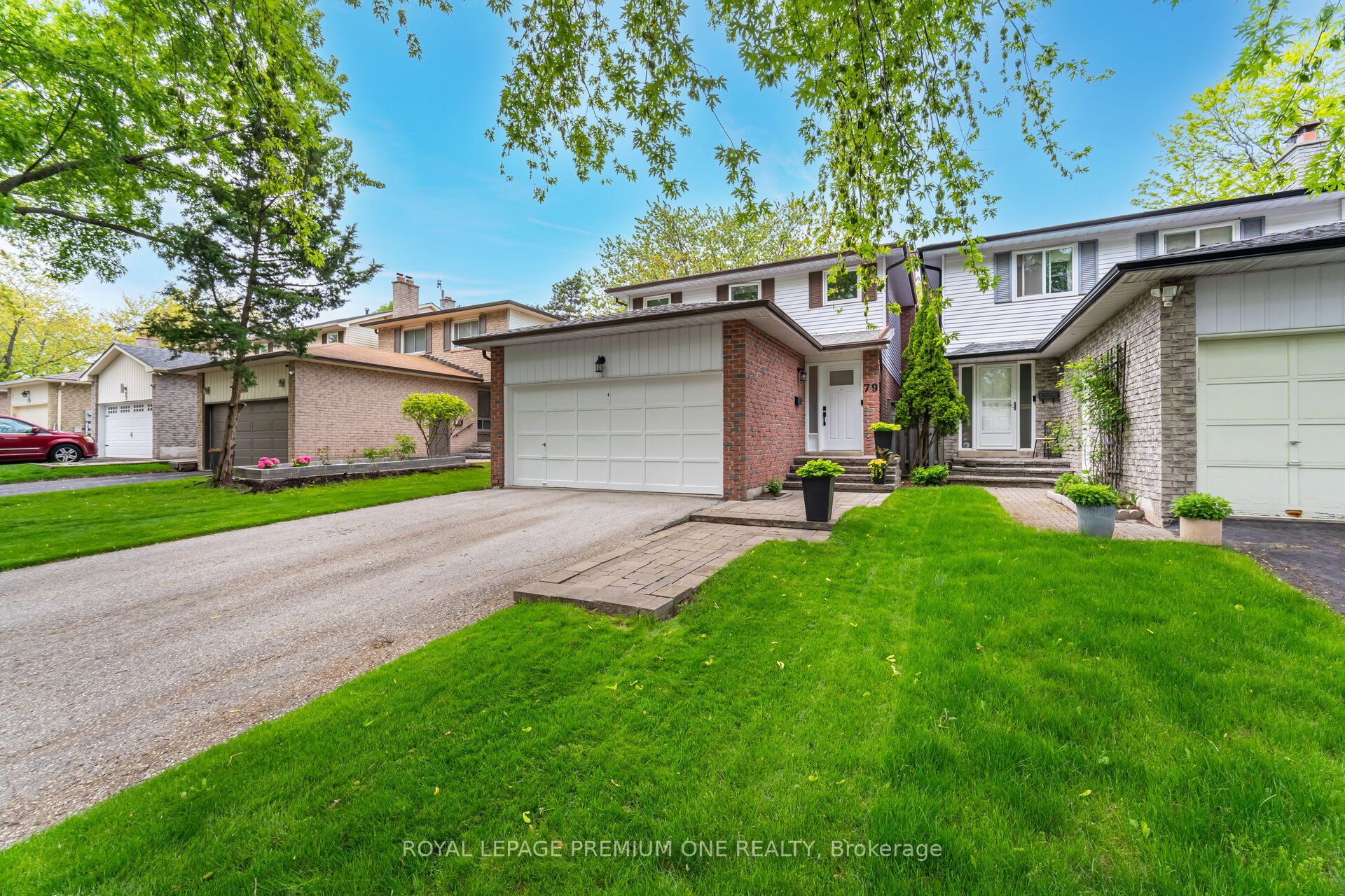 79 Bishop Crescent