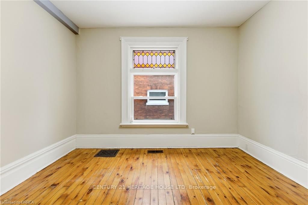 Photo of 174-176 Darling Street, Brantford, ON N3S 3W6 (MLS # X13236436)