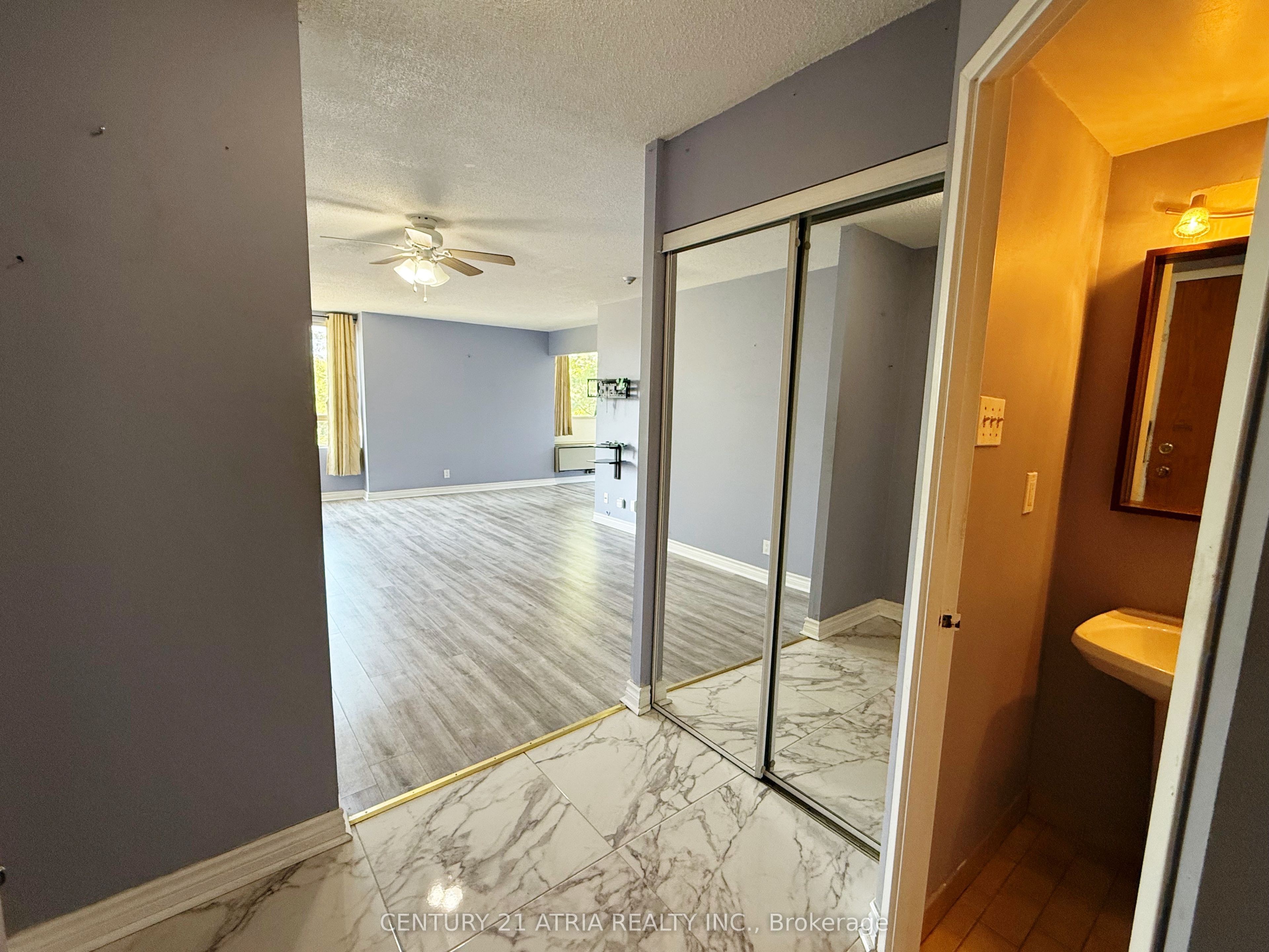 61 Markbrook Lane 201